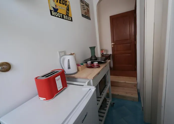 Lägenhet Flower Mini Casa 10 Minuti Dal Mare E Dal Centro Citta