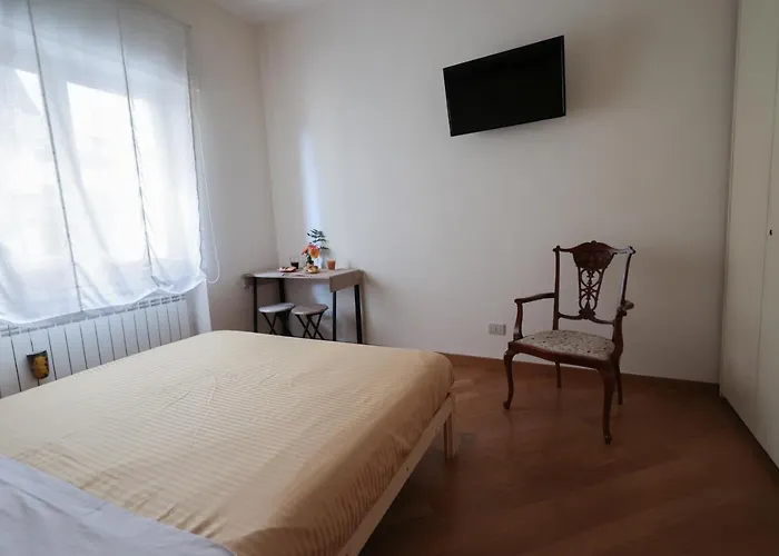 Lägenhet Flower Mini Casa 10 Minuti Dal Mare E Dal Centro Citta *