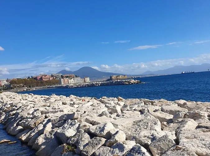 Lägenhet Flower Mini Casa 10 Minuti Dal Mare E Dal Centro Citta Neapel