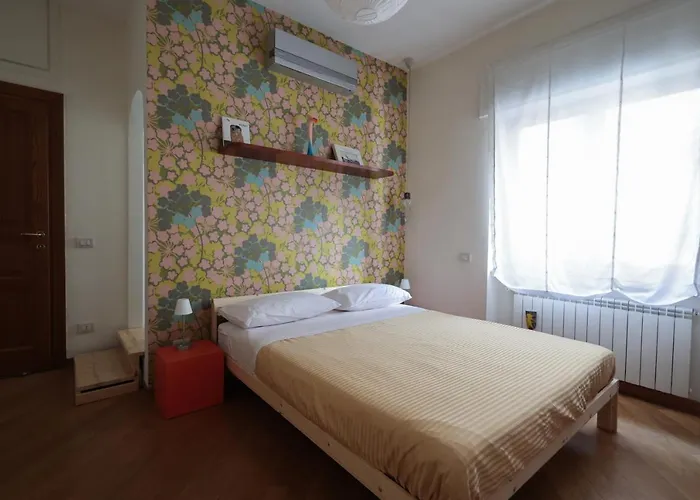 Lägenhet Flower Mini Casa 10 Minuti Dal Mare E Dal Centro Citta *