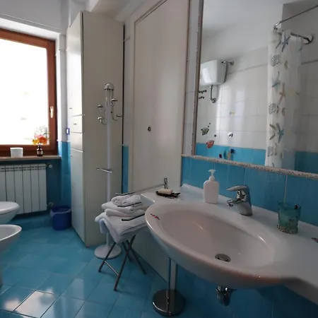 Flower Mini Casa 10 Minuti Dal Mare E Dal Centro Citta